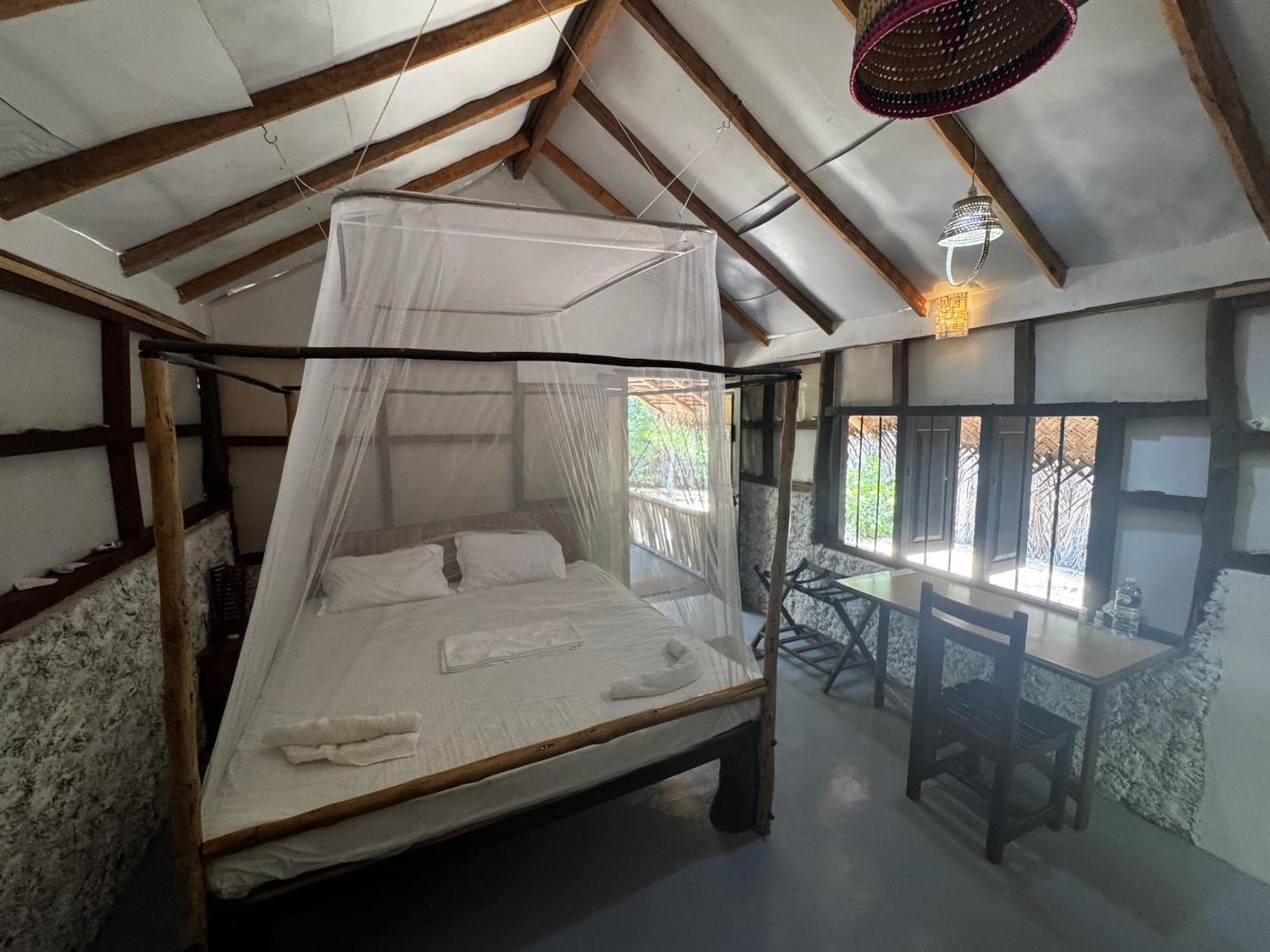 Valampuri Kite Resort Kalpitiya Bilik gambar